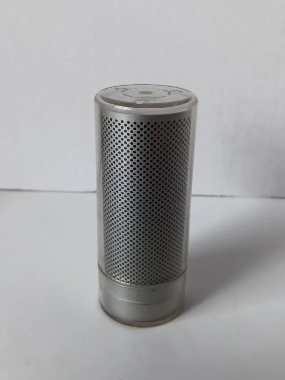 Apple iSight A1023 Silver F2.8 50MM 3-Element Lens FireWire Autofocus Webcam